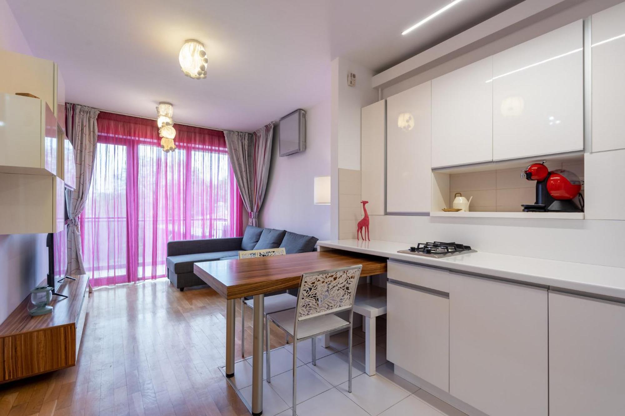Lazynest - Modern Apartment With Parking & Balcony Бухарест Экстерьер фото