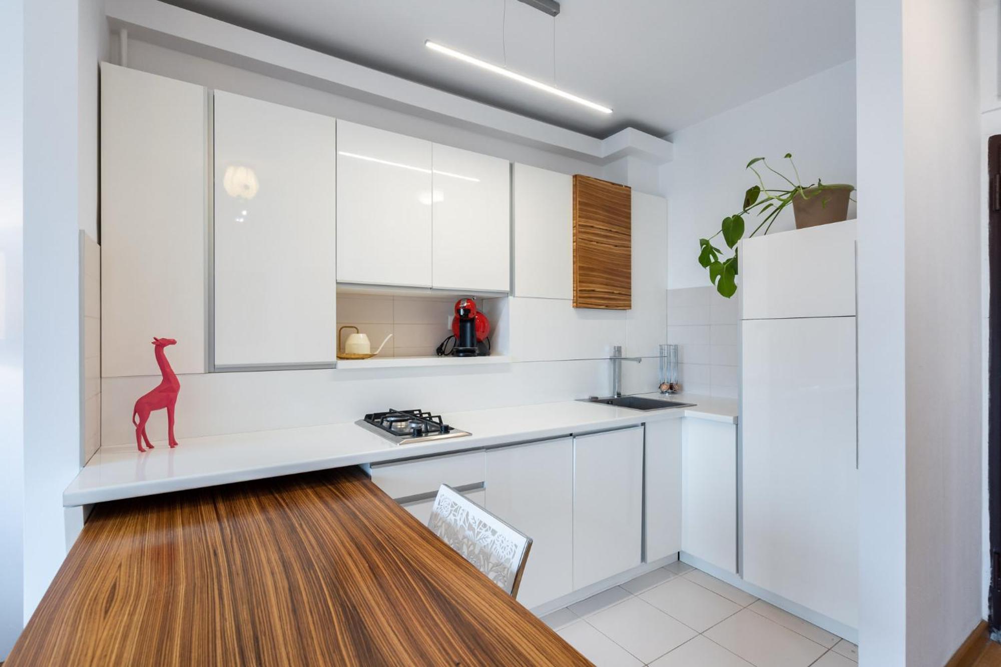 Lazynest - Modern Apartment With Parking & Balcony Бухарест Экстерьер фото